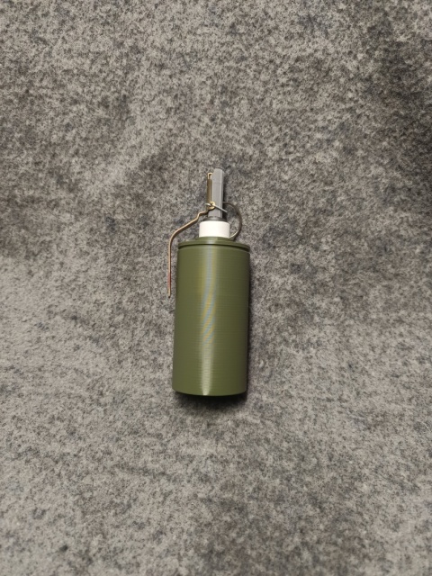 Replika granatu RGT-27S2