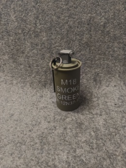 Replika granatu M18 Smoke Grenade